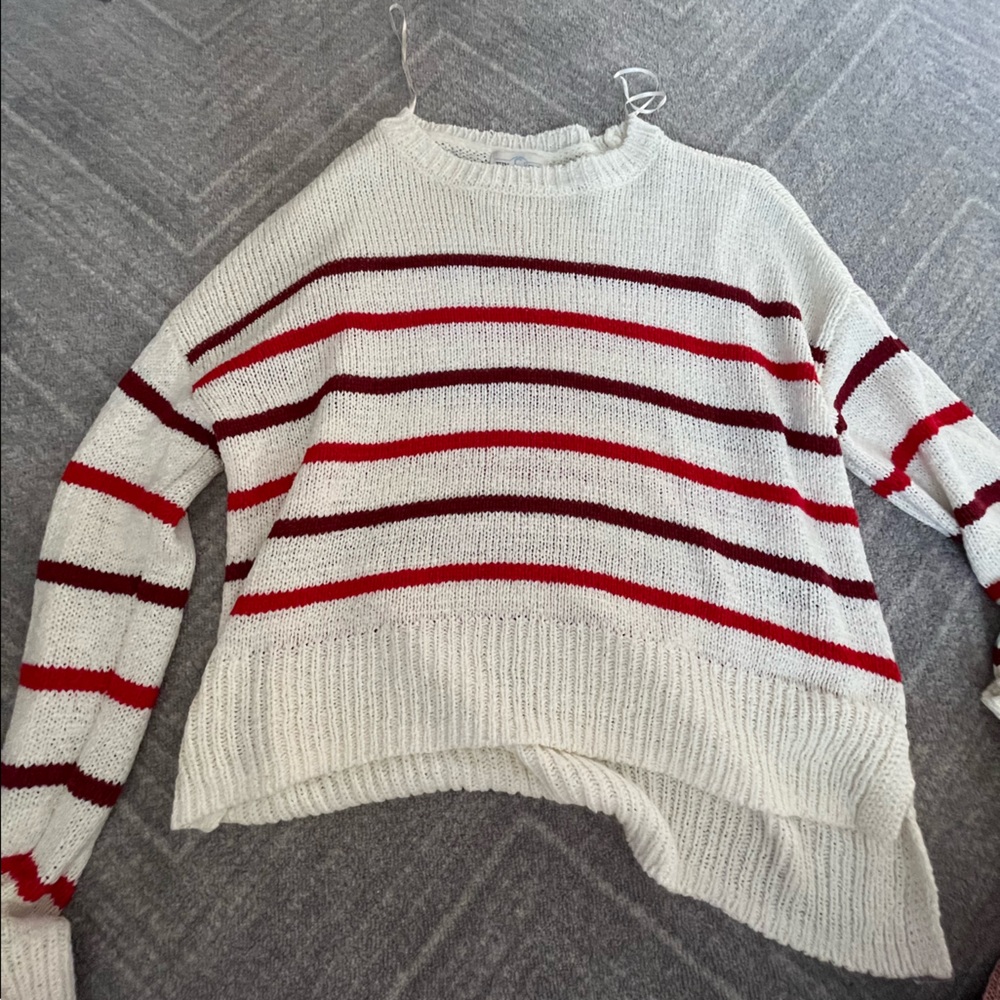 Red stripped sweater~L